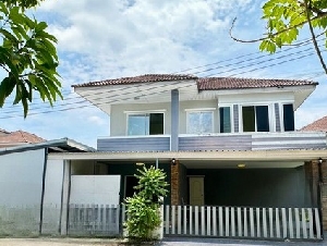 รอรีโนเวทใหม่ บ้านเดี่ยว2ชั้น หน้าบ้านติดสวน พื้นที่ใช้สอยกว้างมาก ใกล้อมตะเฟส6,7,8,9,10