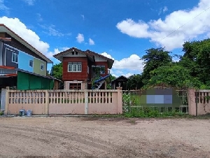 ขายบ้านเดี่ยว   หมู่บ้านบ้านหนองคูม่วง ถนนสายบ้านนาเลา-บ้านโคกสะอาด มหาสารคาม