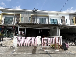 ขายทาวน์โฮม 2 ชั้น โครงการเดอะคอนเนค ใกล้ ประเวศ กรุงเทพ
