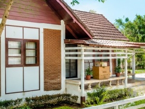หาดวังดินเพชรริมปิง 700 ม. ที่ดินครึ่งไร่ 200 ตรว. 240 ตร.ม. บ้านเดี่ยวชั้นเดียว 2นอน2 น้ำ  สันโป่ง แม่ริม เชียงใหม่