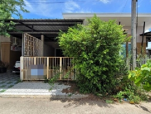 ขายบ้านเดี่ยว หมู่บ้านบ้านสวย พารากอน เซ็นทรัล  ซอย 1 ถนนสายท่าอากาศยาน-สุราษฎร์ธานี สุราษฎร์ธานี