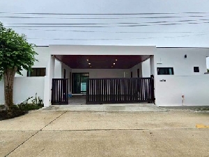 ขายบ้านเดี่ยวสร้างใหม่พร้อมสระว่ายน้ำ ใกล้โรงเรียนนานาชาติรีเจ้นท์ใกล้ขอบอ่างมาบประชัน บางละมุง ชลบุรี