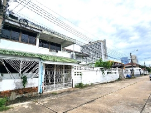 รหัส  - ขาย บ้าน - 8900000 BAHT.  พท. 12 ตรว. 1 ngan 0 ไร่   ลดจัดหนัก!!