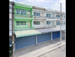 ใกล้เทศบาลเมืองทุ่งสง 750 ม. นครศรี อาคารพาณิชย์ 3 ชั้น 2 นอน 2 น้ำ 20 ตรว. 240ตร.ม. รพ.ทุ่งสง ชัยชุมพล 1.2 กม ทุ่งสง