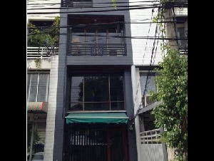 ให้เช่าและขาย ทาวน์โฮม 4ชั้น ทาวน์อินทาวน์ ลาดพร้าว วังทองหลาง