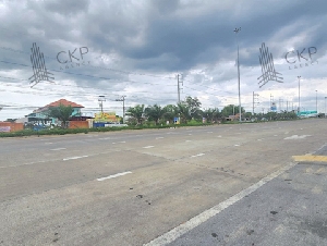 ที่ดินเปล่า ติดถนนปทุมธานี-บางเลน หน้ากว้าง 24 เมตร ลึก 770 เมตร เป็นพื้นที่สีชมพู เหมาะเพื่อการอยู่อาศัย พาณิชยกรรม เกษตรกรรม