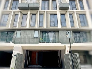 ให้เช่า ทาวน์โฮม เธอ ลาดพร้าว 93 ระดับ Luxury 3.5 ชั้น Fully Furnishe มีลิฟต์ในตัว พร้อมอยู่