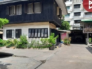 ขายบ้านเดี่ยว ดุสิต ซ. พญานาค ถนน พญาไท เนื้อที่1ไร่