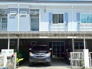 ทาวน์โฮม ไอลีฟ พราวด์ วงแหวน - รังสิต คลอง 4 พร้อมอยู่