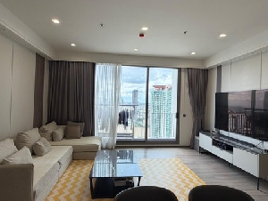 For Sale - Rare 3-Bedroom Layout with Maid’s Room at Rhythm Charoenkrung Pavillion