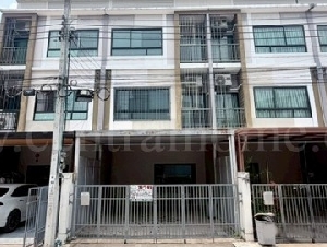 ขายด่วน ทาวน์โฮม 3 ชั้น หมู่บ้าน พาทิโอ้ งามวงศ์วาน 47 ใกล้ SRT บางเขน
