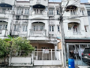 ทาวน์เฮ้าส์ 3 ชั้น ซอยพิบูลสงคราม 22 (วัดกำแพง 14) นนทบุรี ราคาถูก