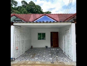 ขาย ทาวน์เฮาส์ รีโนเวทใหม่พร้อมอยู่ เหมาะสำหรับเริ่มต้นชีวิตใหม่ในทำเลรังสิต–ธัญบุรี ใกล้ถนนรังสิต-นครนายก เพียง 2.6 กม. | รหัส 93354