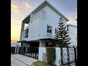 BH4128 ให้เช่าและขายบ้านหรู Nirvana ABSOLUTE Krungthep Kreetha กรุงเทพกรีฑา บ้านเดี่ยว Luxury พร้อมเฟอร์นิเจอร์ครบ พื้นที่ใช้สอย 329 ตร.ม.