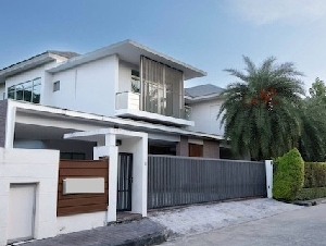 บ้าน BS1059 ขายบ้านหรู โครงการ Perfect Masterpiece 3 สุขุมวิท 77  ติดต่อ Agent จำนวนชั้น 1 จังหวัด - เลือกจังหวัด -