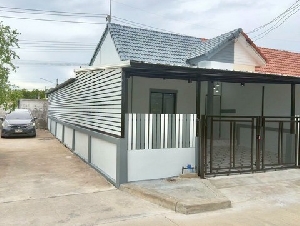 ขายบ้านใน มบ. พฤกลดา 2นอน 1น้ำ รีโนเวทต่อเติมทั้งหลัง (แปลงริม)