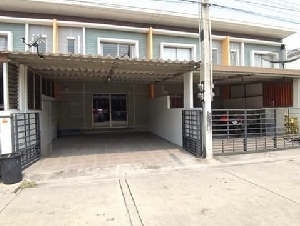 ขายบ้านทาวโฮม 2 ชั้น มบ.ไลฟ์ทาวโฮม Iife Townhome อ.บ้านบึง จ.ชลบุรี