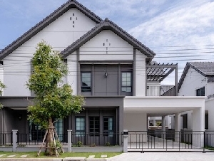 BH4247 ให้เช่าบ้านเดี่ยวหรู Centro บางนา เฟส 2 บ้านใหม่พร้อมอยู่ 4 ห้องนอน Fully Furnished ใกล้ Mega Bangna