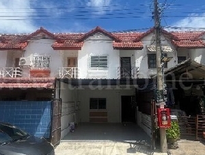 ทาวน์เฮ้าส์ นครทองปาร์ควิว 2 รีโนเวทใหม่ทั้งหลัง บ้านสวย ราคาถูก MRT คลองบางไผ่