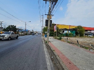 ขายที่ดินเปล่าถมแล้วติดถนนเศรษฐกิจ 1  แหล่งเศรษฐกิจเข้าออกได้หลายทาง