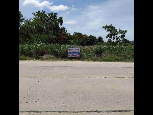ขายถูกมาก!! ที่ดิน 3 ไร่ 15 ตร.ว. ติดถนน ทำเลทอง อ.ปราณบุรี จ.ประจวบคีรีขันธ์ ใกล้โลตัส ถนนเพชรเกษม