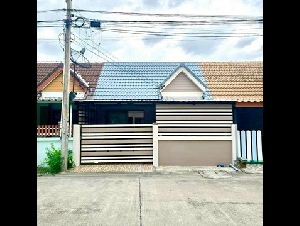 ขายบ้านหนองตำลึงใกล้นิคมอมตะ ขายบ้านโชติกาซอย 5 หนองตำลึง (หน้าบ้านไม่ชนใคร)