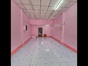 ให้เช่า  อาคารพาณิชย์ 3 ชั้นครึ่ง ใกล้ตลาดซอย 2 ใกล้วัดปฐมเจดีย์