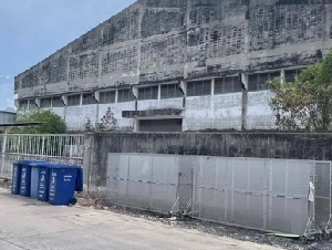 ให้เช่าโกดังคลังสินค้าพระสมุทรเจดีย์สมุทรปราการ พื้นที่ใช้สอยโกดังกว่า 2,000 ตรม. บนเนื้อที่ 3 ไร่​ ผังเมือง​สีส้ม