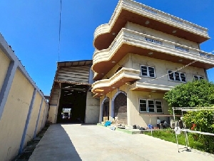 ทำเลทอง เนื้อที่กว้างขวาง (เหมาะทำโรงงานขนาดเล็ก / โกดังเก็บสินค้า)