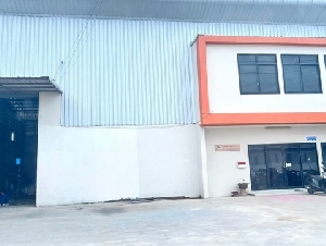 ให้เชาาโกดังหนองบอนแดงชลบุรี ผีงสีเหลือง พื้นที่ 500 ตรม. ด้านข้างต่อเติมเพิ่มกว้าง 6 เมตร