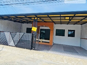 หมู่บ้านนนทวีวิลเลจ 9/29 ซอยผดุงพันธ์ 9 บ้านสวย หลังบ้านโล่ง เฟอร์นิเจอร์ครบตกแต่งพร้อมอยู่