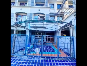 หน้าสวน​ 3นอน  22ตร.วา.ARLหัวหมาก 700ม. ให้เช่าทาวเฮ้าส์ 3 ชั้น242ต.ร.ม. นานาชาติเซนต์มาร์ค 1กม. บ้านกลางเมือง 