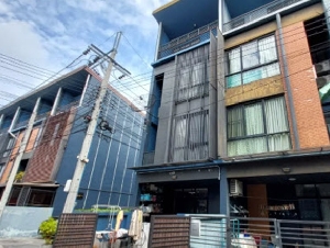 ให้เช่าทาวน์โฮม 3.5 ชั้น 21 ตร.วา. แจ้งวัฒนะ31-37  MRT เมืองทองธานี300 ม.221ตร.ม.3ปีมีครั้ง  3 นอน 3 น้ำ รร.นานาชาติกรุงเทพ  