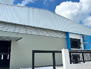 ให้เช่าโกดังใหม่ หนองบอนแดงบ้านบึงชลบุรี  พื้นที่สีเหลือง  2,500 ตร.ม.เดินทางคล่องตัว ใกล้แหล่งนิคมและจุดขนส่ง