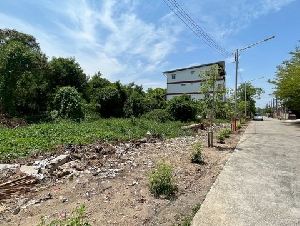 ให้เช่าที่ดินเปล่าทำเลทอง 200 ตร.ว. ใกล้โรงพยาบาลกระทุ่มแบน เพียง 150 เมตร