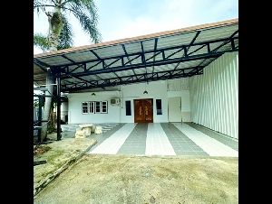  พิษณุโลก 2.2 กม. เช่า บ้านเดี่ยว 2 หลังแม็คโคร 6นอน หรูหรา 202ตร.วา. ม.นเรศวร 3 กม.เครื่องใช้ไฟฟ้าครบ   602ตร.ม.  6น้ำ 3.95 ลบ. 