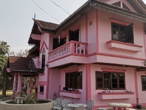 ขายที่ดินพร้อมสิ่งปลูกสร้าง บ้านสองชั้น พร้อมอยู่ แม่ริม