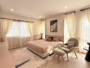 บ้านสวย บรรยากาศอบอุ่น ตกแต่งครบ พร้อมเครื่องใช้ไฟฟ้า พร้อมเข้าอยู่