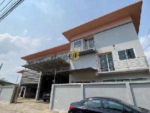 ขายโรงงานพร้อมออฟฟิศ 3 ชั้น ต.ท่าไม้ อ.กระทุ่มแบน จ.สมุทรสาคร