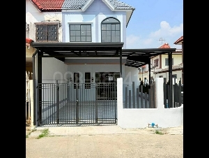 ขายทาวน์เฮ้าส์ 2 ชั้น มบ.วงศกร3 ซอย 5 หนองระแหง 3 พื้นที่ 27 ตรว 3ห้องนอน 2ห้องน้ำ บ้านหันหน้าทางทิศตะวันออกเฉียงใต้
