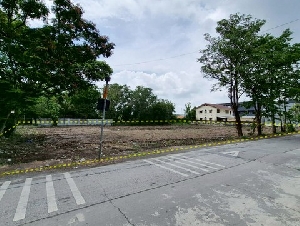 ขายที่ดินหนองจอก เนื้อที่ 1-3-29 ไร่ ซ.มิตรไมตรี 4 กระทุ่มราย หนองจอก กรุงเทพ