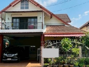 ขายและให้เช่าบ้านเดี่ยวศรีราชาชลบุรี บ้านเดี่ยว 2 ชั้น ทำเลทอง หมู่บ้านคันทรี่โฮม2 ศรีราชา เนื้อที่ดิน 63 ตรว. 5 ห้องนอน 4 ห้องน้ำ