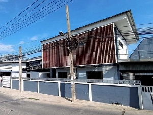 AOM 2868 ขาย โกดัง ขายโรงงานโกดังเก็บของ ย่าน บางกระดี่    แขวงแสมดำ เขตบางขุนเทียน,กรุงเทพมหานคร พื้นที่ใช้สอย 850 ตร.ม. 20,000,000 บาท
