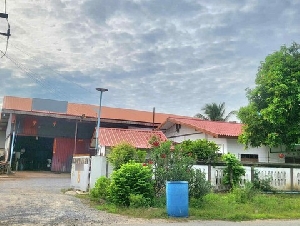 ขายโรงงานเนื้อที่ 3-3-78 ไร่ มีใบรง.4 กำแพงแสน นครปฐม