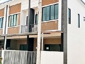 บ้านพร้อมอยู่ คลอง 8 ธัญบุรี  โปรโมชันพิเศษ! พร้อมเงินเหลือสูงสุด 200,000 – 300,000 บาท* ราคาเริ่มต้นเพียง 1.9xx ล้านบาท ฟรีค่าใช้จ่ายวันโอน