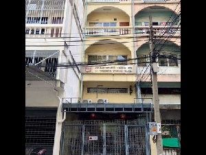 ขายตึกสาทรด่วน! อาคาร 4 ชั้นครึ่ง ขายตึกทุ่งวัดดอน–สาทร..