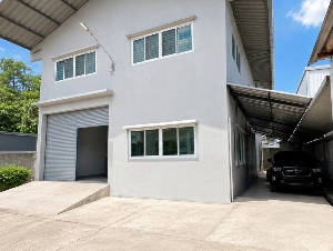 โรงงาน  506 ตร.ม.  ให้เช่า 2 ชั้น 4 นอน 2 น้ำ  114 ตร.ว.สุขสวัสดิ์28-32ใกล้รพ.บางปะกอก1 850 ม.