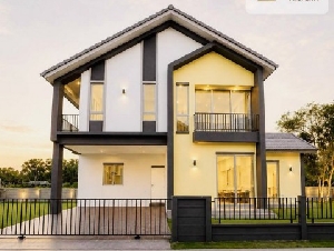 โครงการ เดอะคริสตัล บาย เพชรรัตน์ (Vaxjo) ซอยศาลาแดง-บ้านช่น บ้านสวยใหม่เอี่ยม ทำเลดี พื้นที่เยอะ พร้อมอยู่