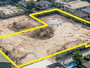 ขายที่ดิน! ราคาดี ใจกลางทำเลดี ย่านดุสิต เหมาะพัฒนาโครงการ ใกล้อนุสาวรีย์