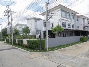 รหัสC6835 ให้เช่าบ้านเดี่ยว 3ชั้น หมู่บ้านคาซ่า แกรนด์ สุขาภิบาล5 ตรงข้ามตลาดวงศกรถนนสายไหม 